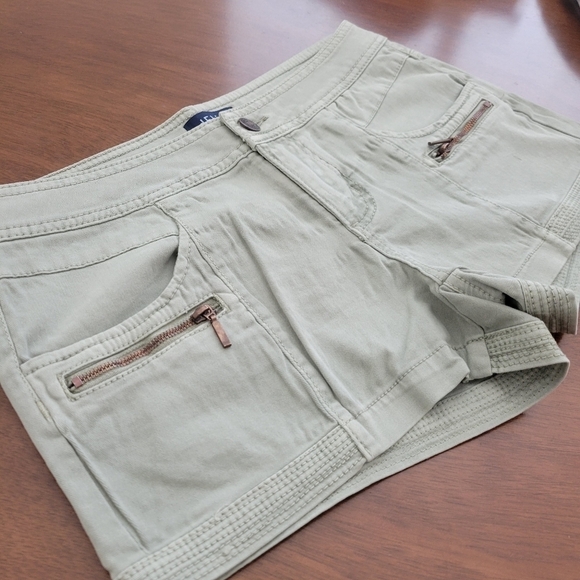 Delia's Twill Khaki Olive Short Shorts 5 - Picture 2 of 9